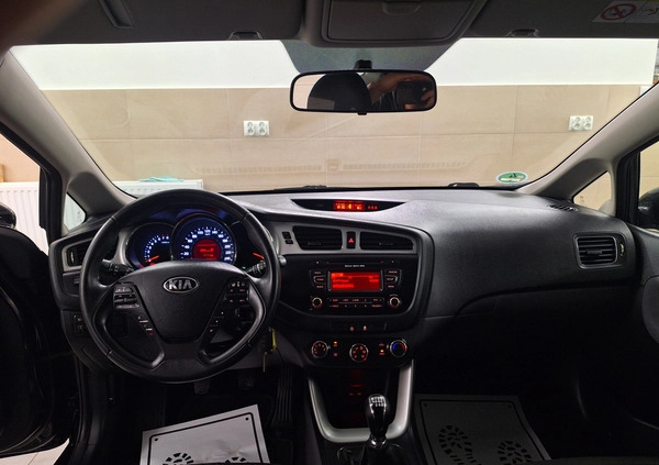 Kia Ceed cena 36900 przebieg: 153000, rok produkcji 2013 z Tomaszów Lubelski małe 436